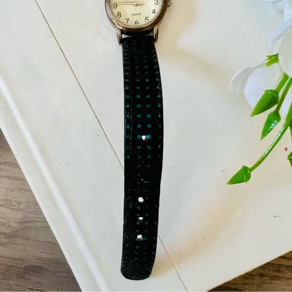Laser Cutout TOKYObay Watch